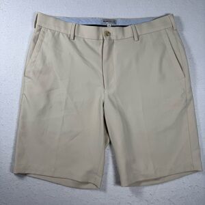 Peter Millar Men’s 33 Beige Crown Sport Performance Golf Shorts 9”